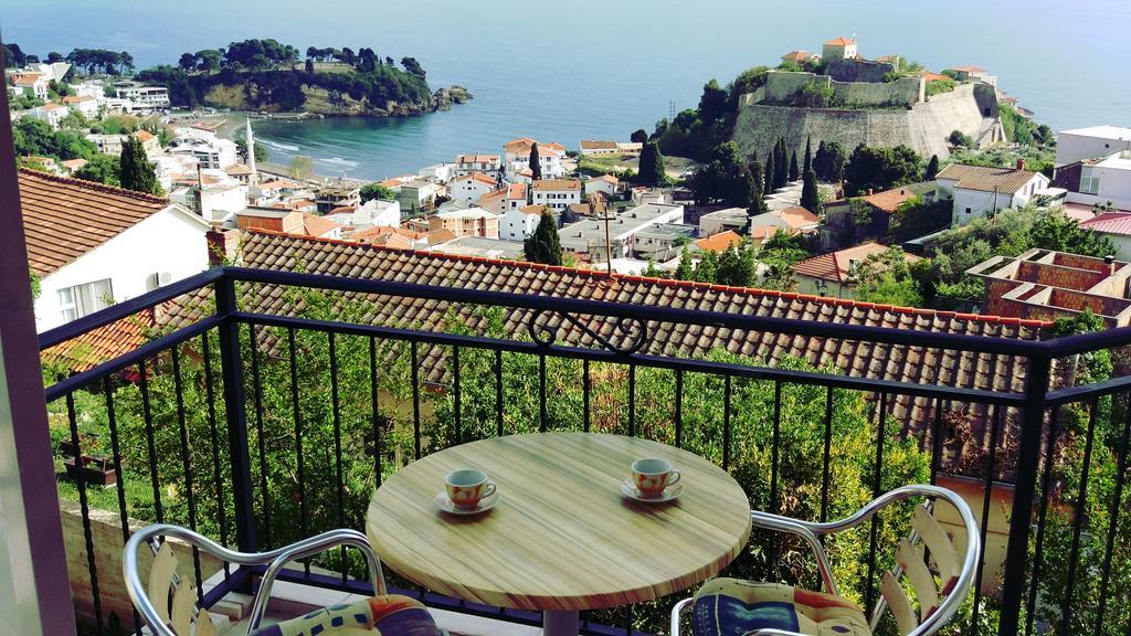 Apartments Cejovic Ulcinj Buitenkant foto